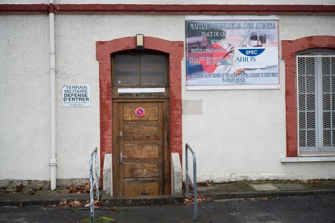 Sur le site de la caserne Corbineau, en attente de réhabilitation, à Châlons-en-Champagne, le 10 février.